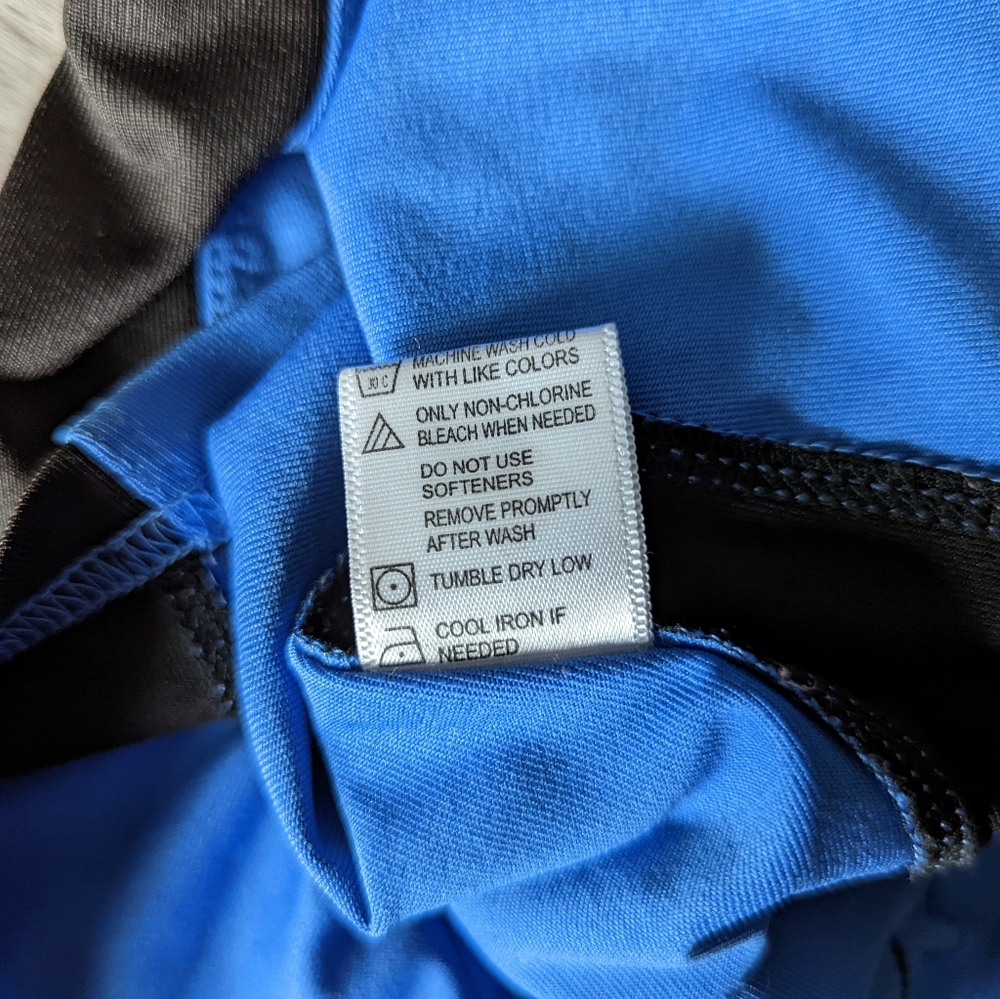 Bolle Blue Fitted Active Shirt Size Large - Picture 8 of 9